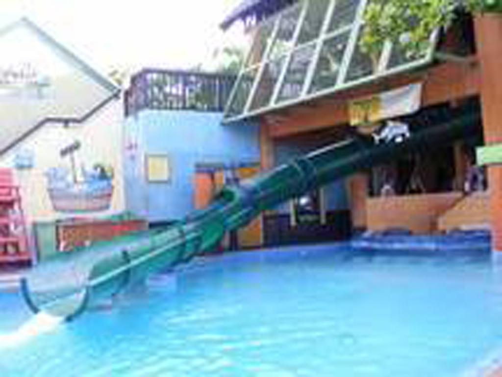 Turtle Beach Towers Apt 22 C - Ocho Rios Eksteriør billede